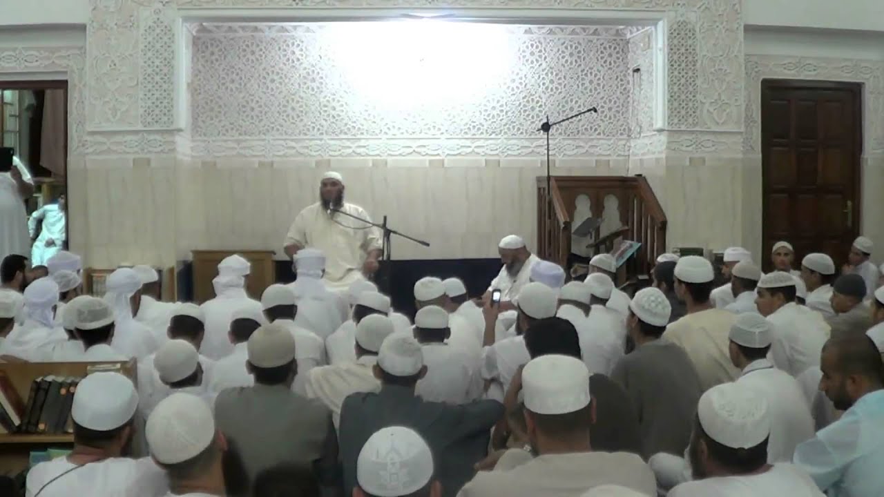 حفل تخرج طلبة 
