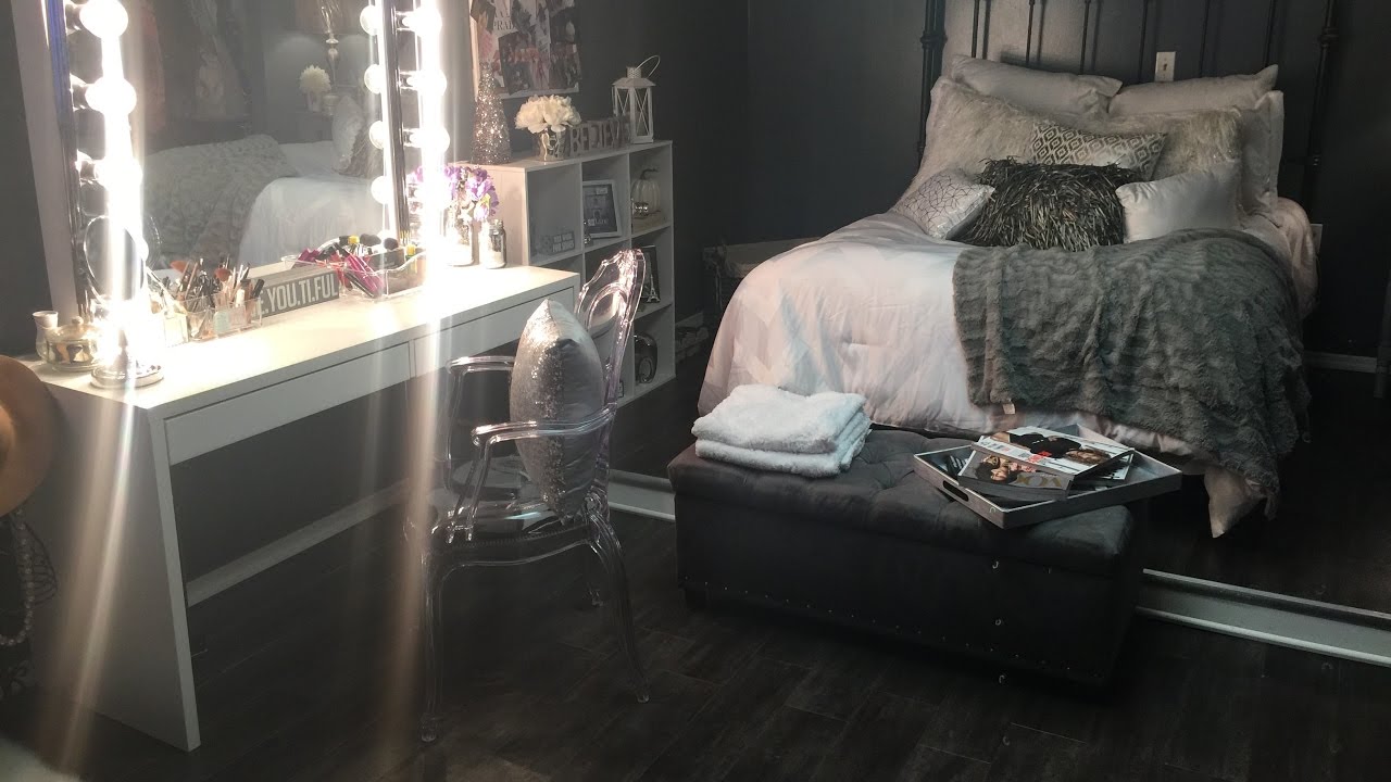 ROOM & VANITY TOUR