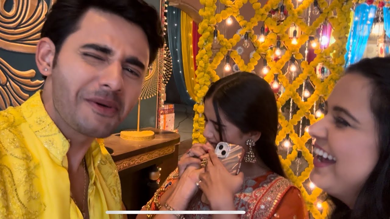 Kuch Btana hai Apko Rimeer 