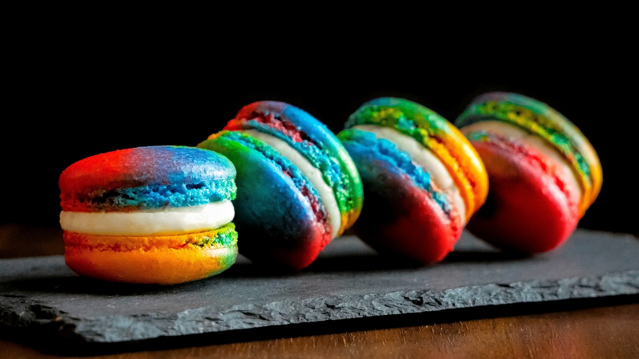 Secret Technique for PERFECT Rainbow Macarons! (Vanilla Cream & White Chocolate Ganache)