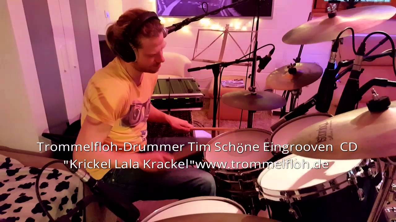 Trommelfloh Tim groovt sich für die neue Trommelfloh-Scheibe ein