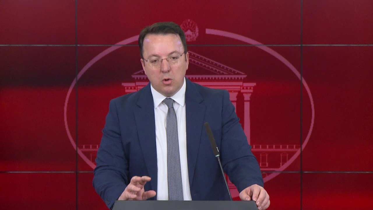 Прес-конференција на заменик претседателот на Владата и министер за транспорт Николоски