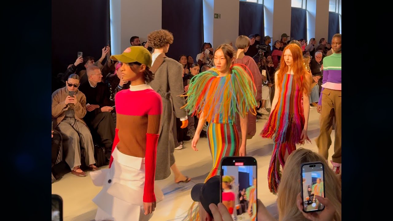 Zomer Fall-Winter 2025 Runway Show | Paris Fashion Week | VRAI Magazine