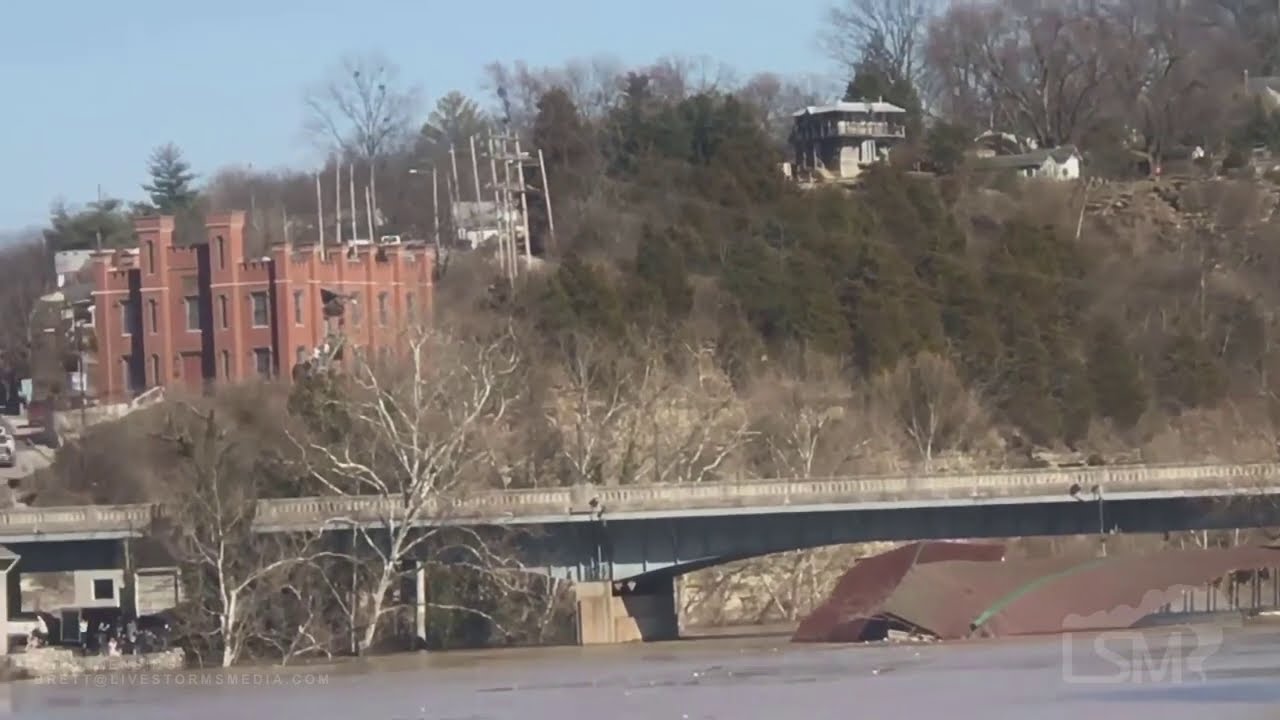 03-03-2021 Frankfort, KY Deafening Sound Of Marina Crashing into Kentucky Bridge