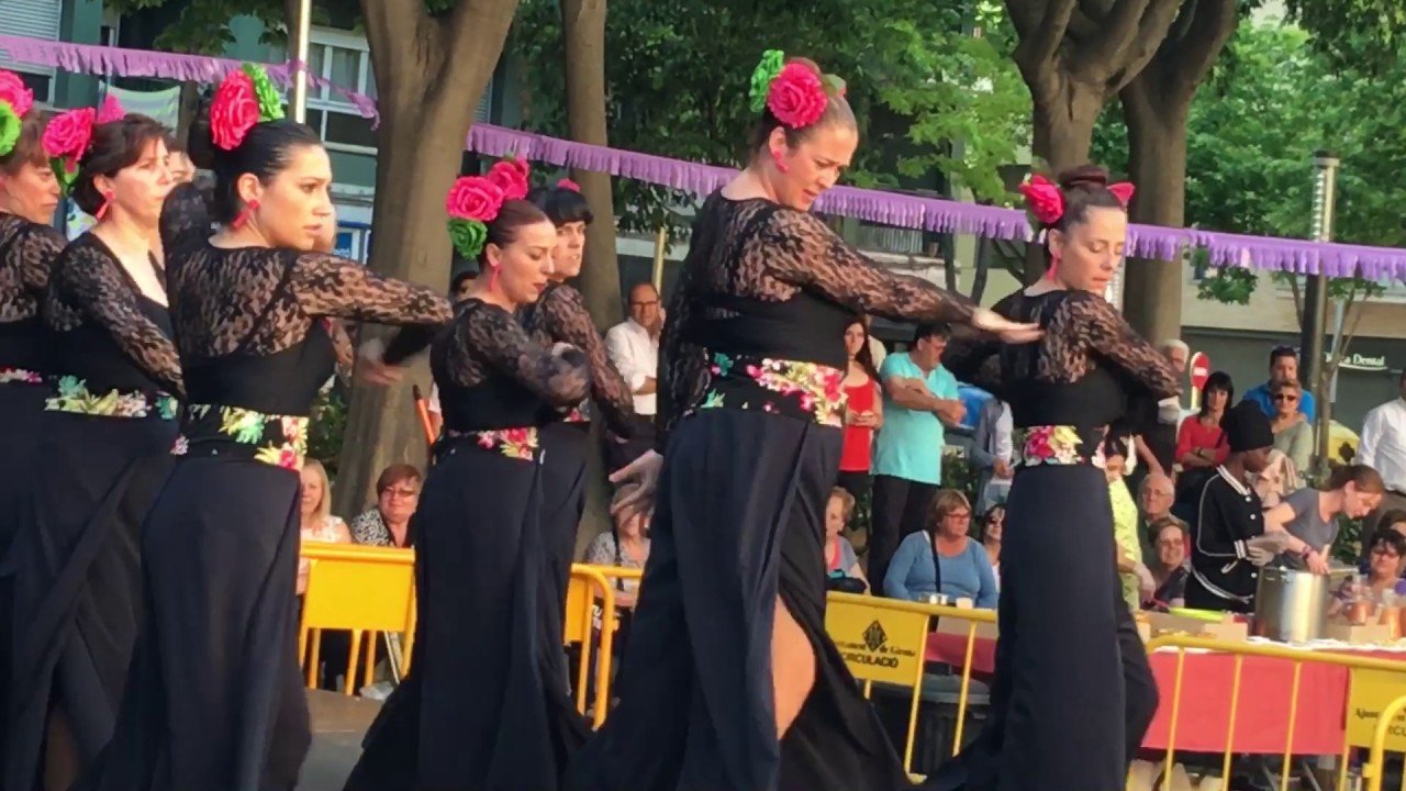 Coreo de la sevillana El pañuelo por Mónica Aviles.Lerele Zona Ole ( Girona)