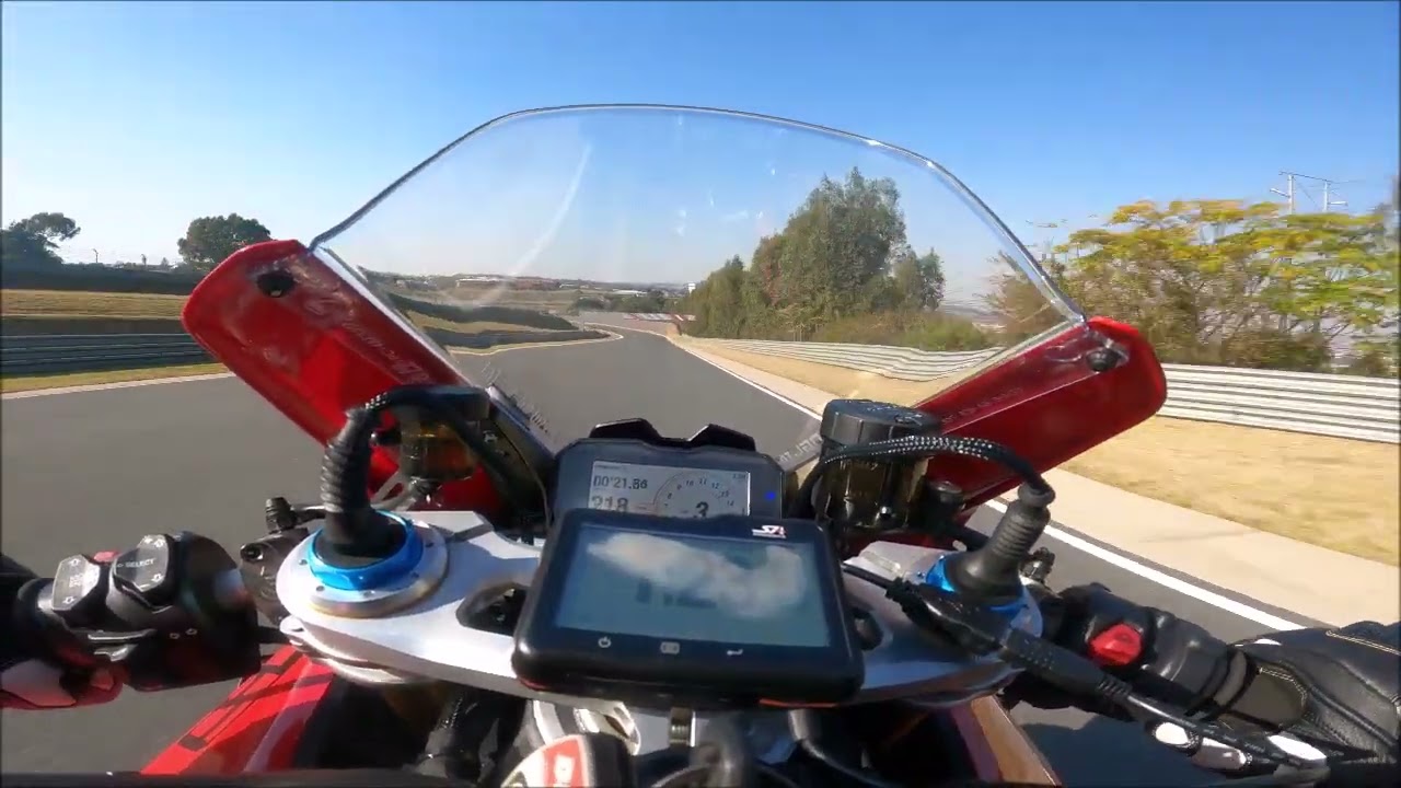 2021 Ducati Panigale V4s @Kyalami Track Day - 4 June 2022