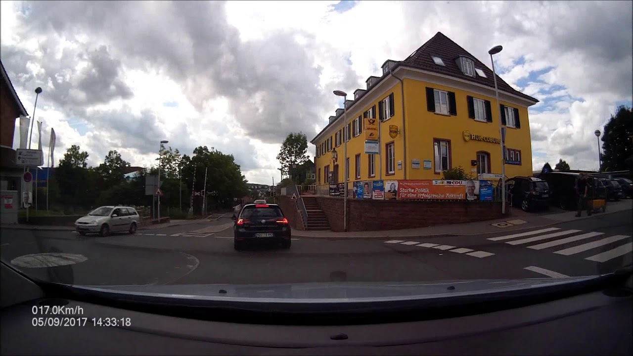 Ortsdurchfahrt im badischen Odenwald/MOS: Hainstadt/Buchen (Nord rein, West raus)