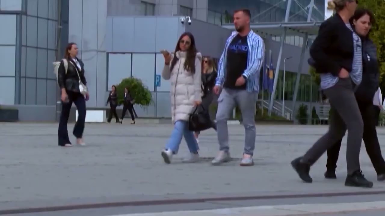 Kosova, let&euml;rporosi n&euml; SPAK/ Prokuroria Speciale k&euml;rkon hetim pasuror p&euml;r 89 shtetas nga Kosova