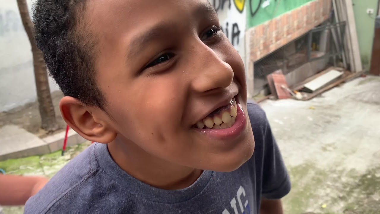 A VIDA DE UM TCHOLA