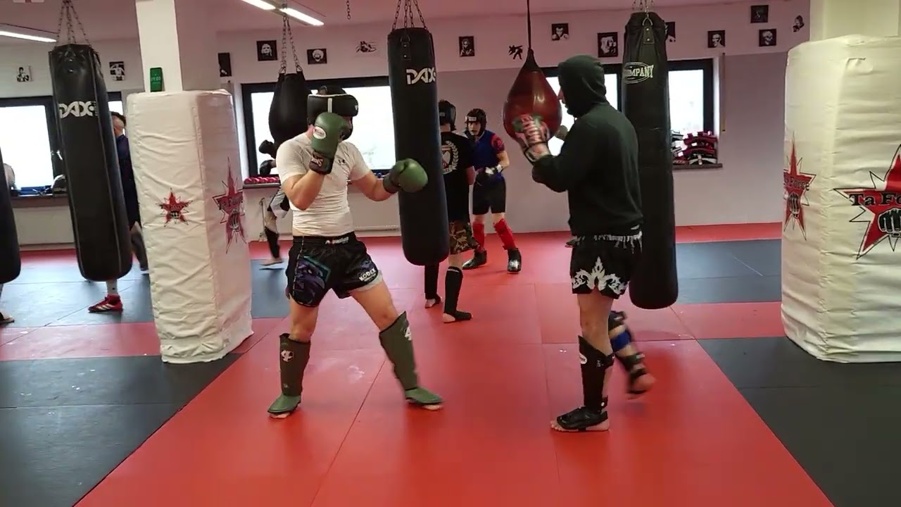 Eckental Ta Force gym . Sparring.  Flamur
