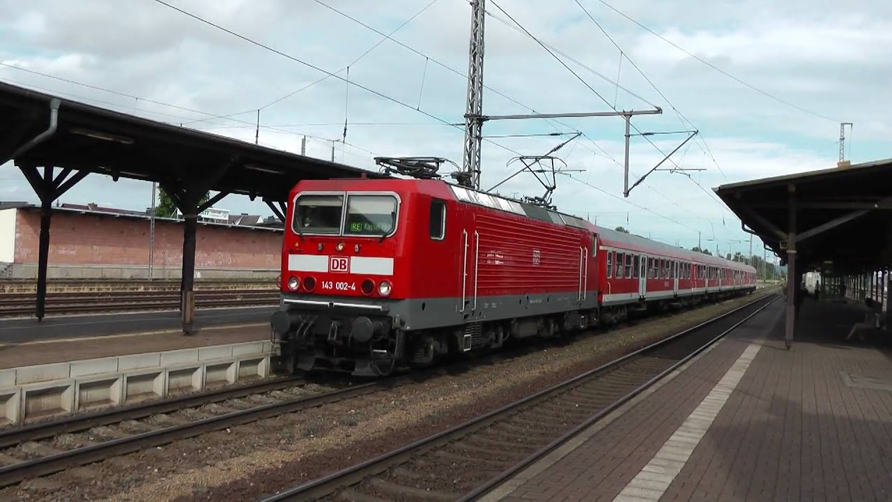 Regionalbahn in Leinefelde / Regional train in Leinefelde(BR143 und Halberst&auml;dter) [1080p]