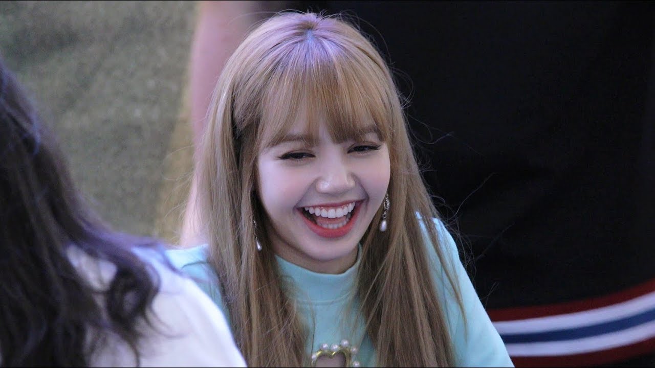 180708 리사(Lisa) 리액션(Reaction Cuts) 블랙핑크(BLACKPINK) [Yeouido Fansign Event] 4K 직캠 by 비몽