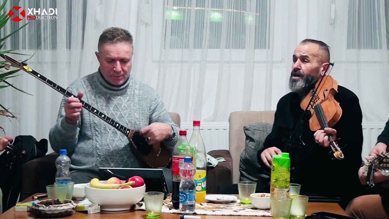 Gjadi & Demir Gashi ( Nja dy djem i kish pas ni gru )