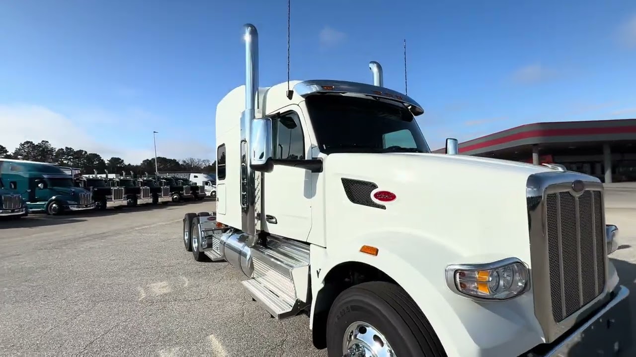 Peterbilt 567 2026 года выпуска, спальная кабина 80 дюймов, двигатель Cummins 565/2050, 18-ступен...