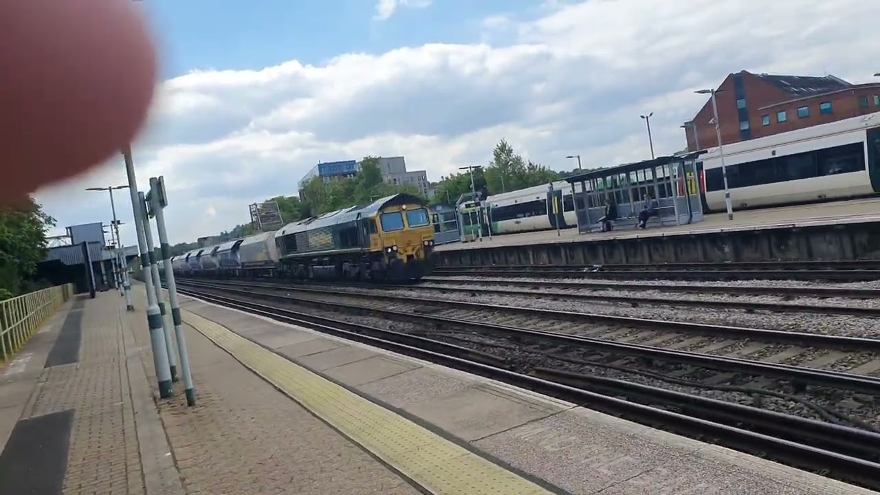 Trains at Gatwick Airport Redhill and Salfords In Surrey and West Sussex 9/5/25