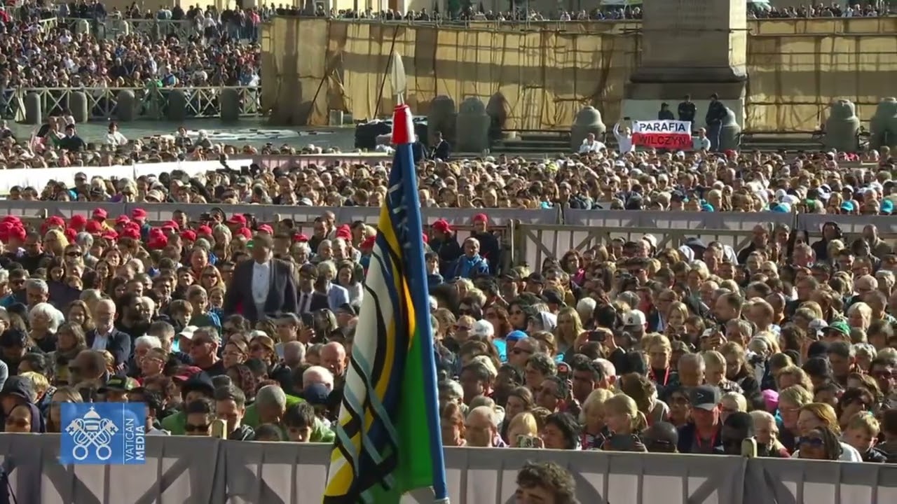 ПАПА Лев XIV на английском языке на своей первой аудиенции после операции!