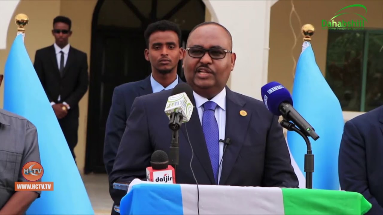 Madaxweynaha Puntland Ayaa Ku Baaqay In Shir Lagaga Tashanayo Arimaha Soomaaliya la isugu yimaado