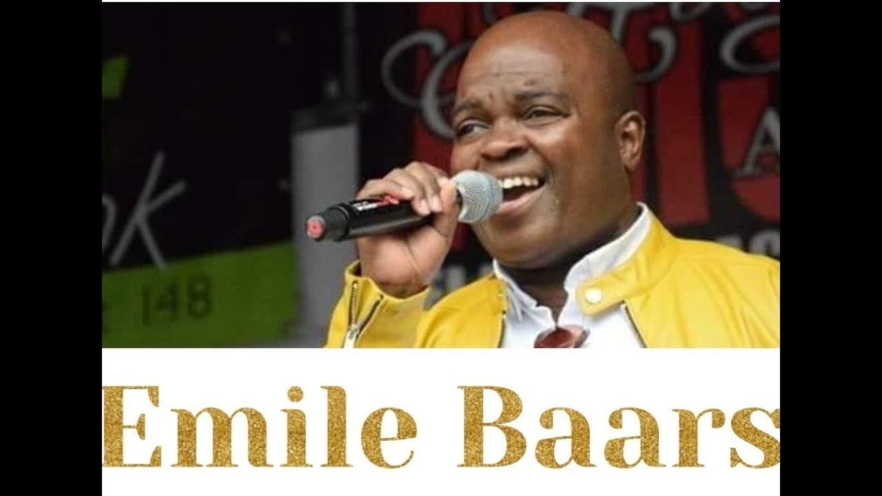 Emile Baars live in de Cantta KaraJoki Show
