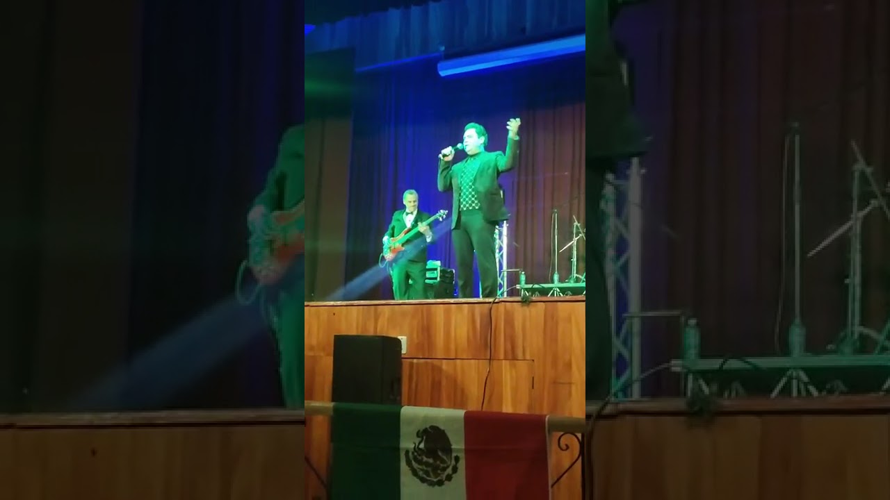 Manuel José en concierto, teatro Las Bethlemitas en la ciudad de Pasto, Colombia.