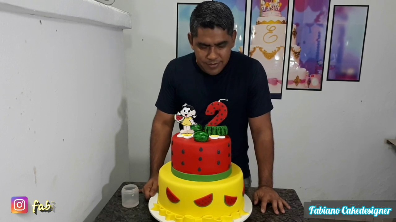Passo a passo do bolo da Magali da turma da M&ocirc;nica