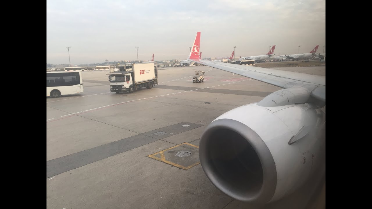 Turkish Airlines ✈ Flight experience economy class | ISTANBUL - SIVAS | Sunrise!