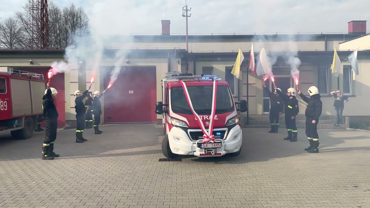 Powitanie nowego samochodu ratowniczo - gaśniczego do jednostki OSP Hutki