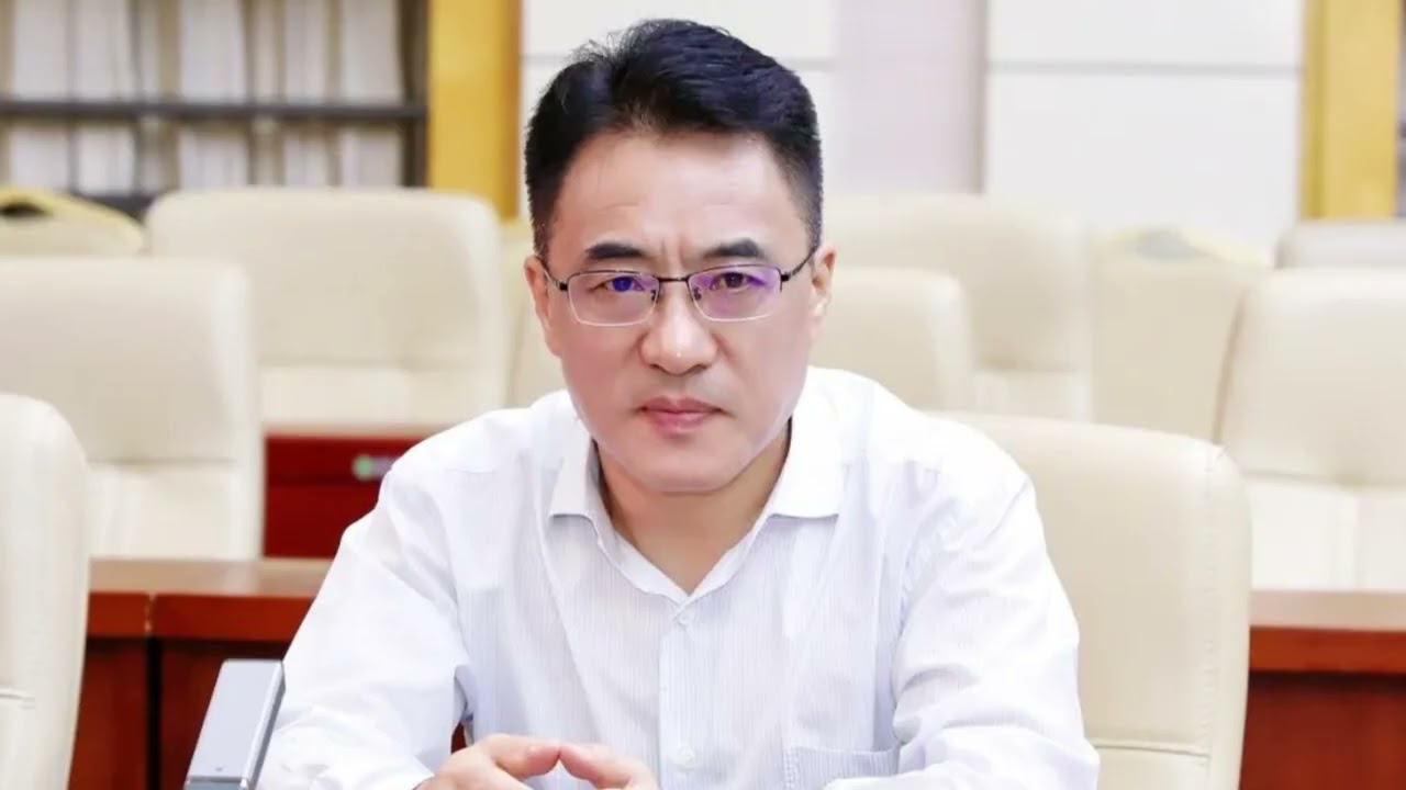 满族官员异动：习近平打破多项惯例，新晋中央委员神秘履职内蒙古；于会文接包钢，曾在陈敏尔手下得重用