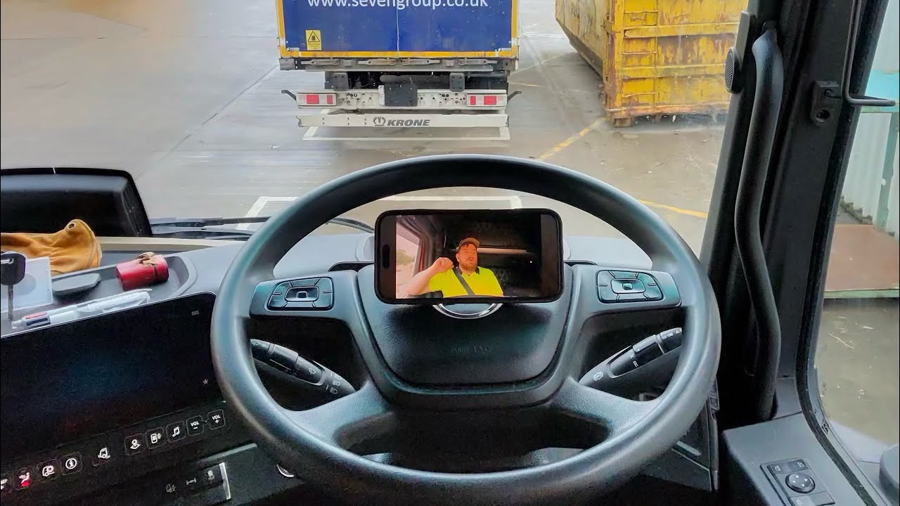 Trailer to Port: A Truckers POV