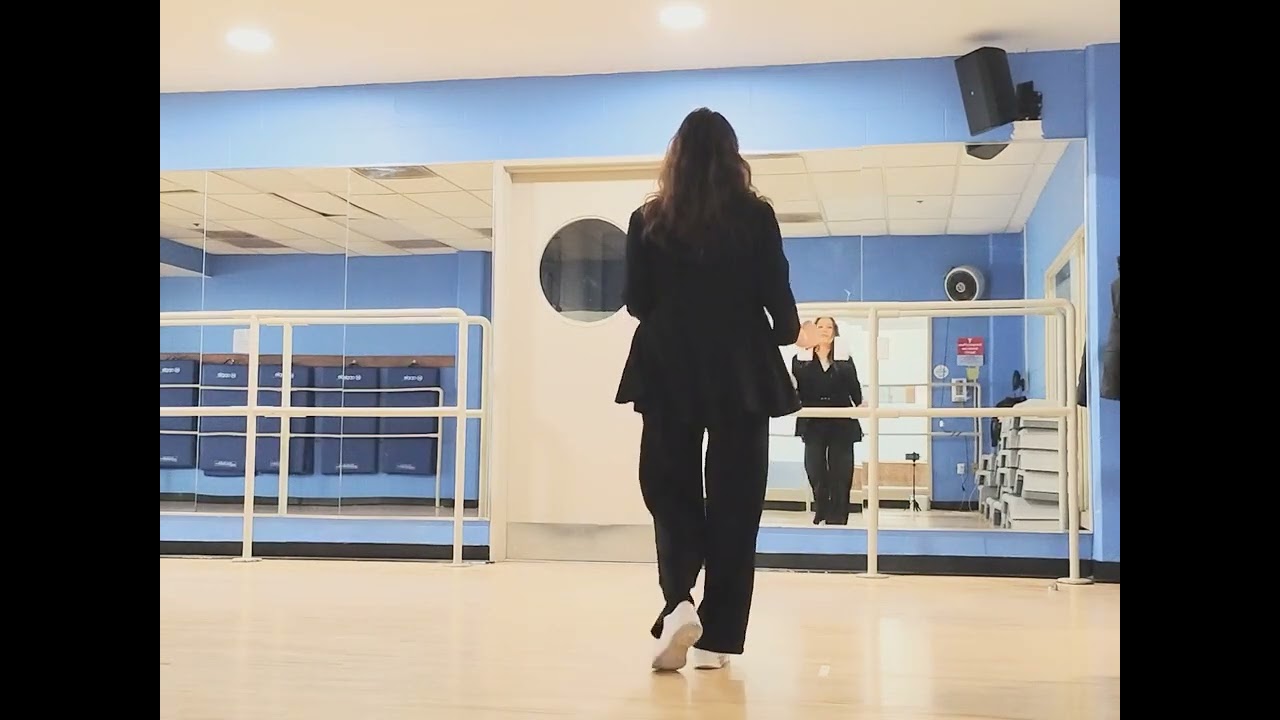 “C'EST LA VIE” Choreo by Hantos Djay music by Zoe