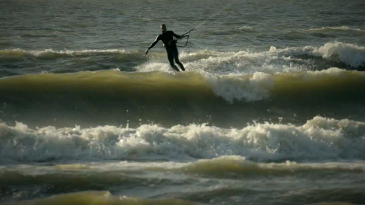 Surfen und Kitesurfen in Zeeland, Niederlande, zwischen Domburg und Westkapelle