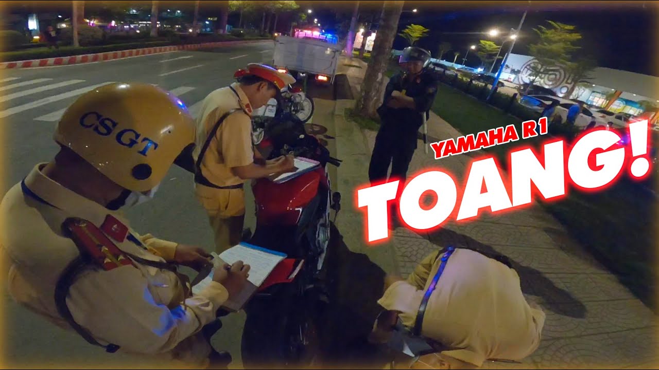 ПКЛ-Де Ту был арестован дорожной полицией за управление мотоциклом Yamaha R1 из-за серьезных ошибок.