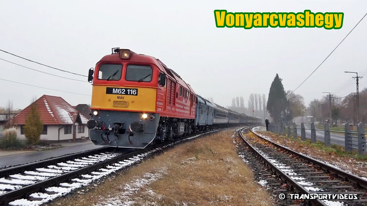 2025.11.22.- Retr&oacute; h&eacute;tv&eacute;ge a vas&uacute;ton; T&eacute;li Balatonk&ouml;r Expressz Szergejjel (M62 116) Vonyarcvashegyen