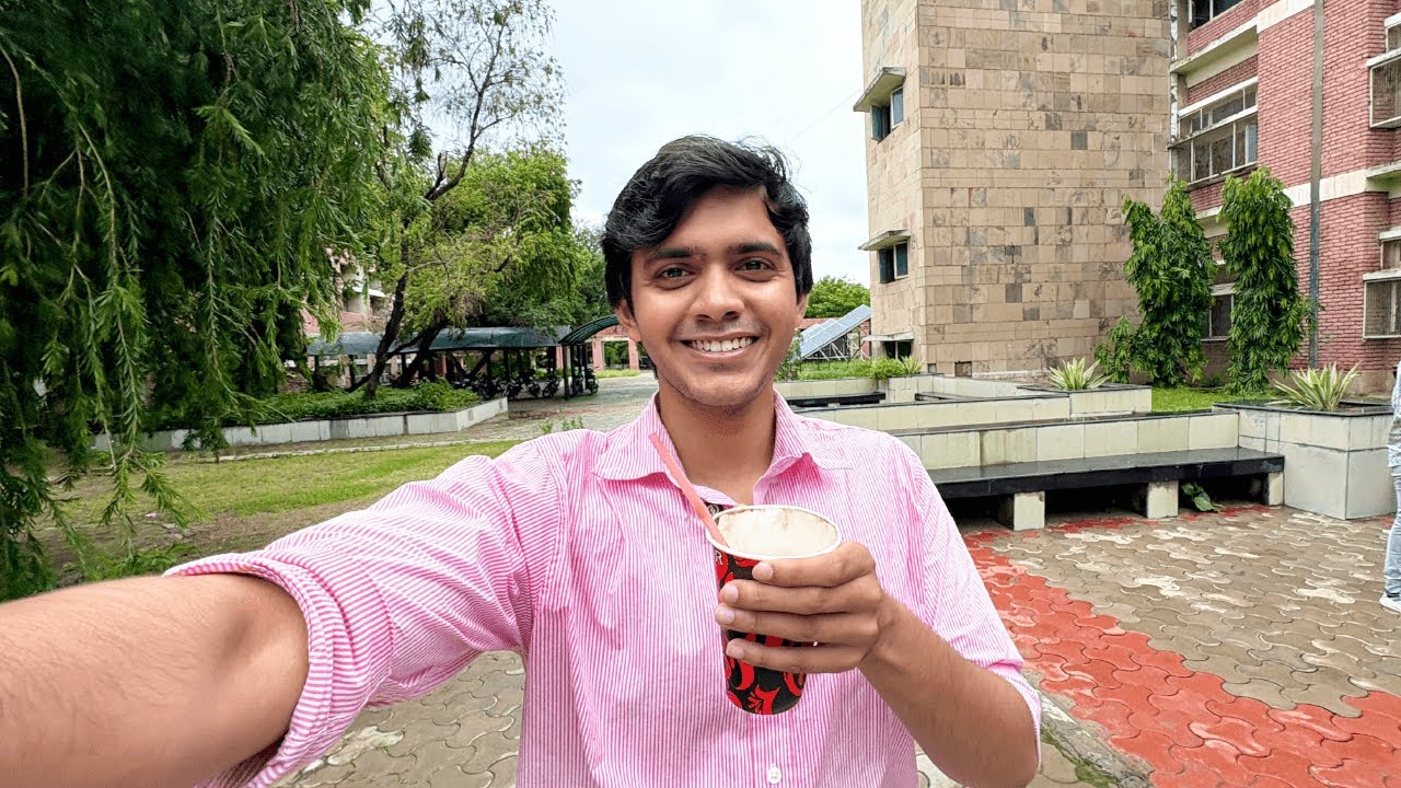College ki Cold Coffee 😍| DCRUST || VellaChirag ||  #vlog #viralvideoshorts