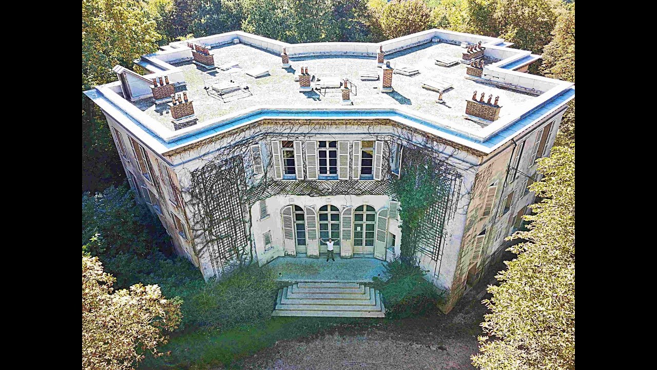 X MEN ABANDONED MANSION (totally out of this word inside)