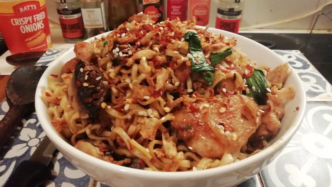Poverty Special Chicken Chow Mein, Again. Part 1 Done 🙃😎😁🍜✨🍻🍻🍺👍