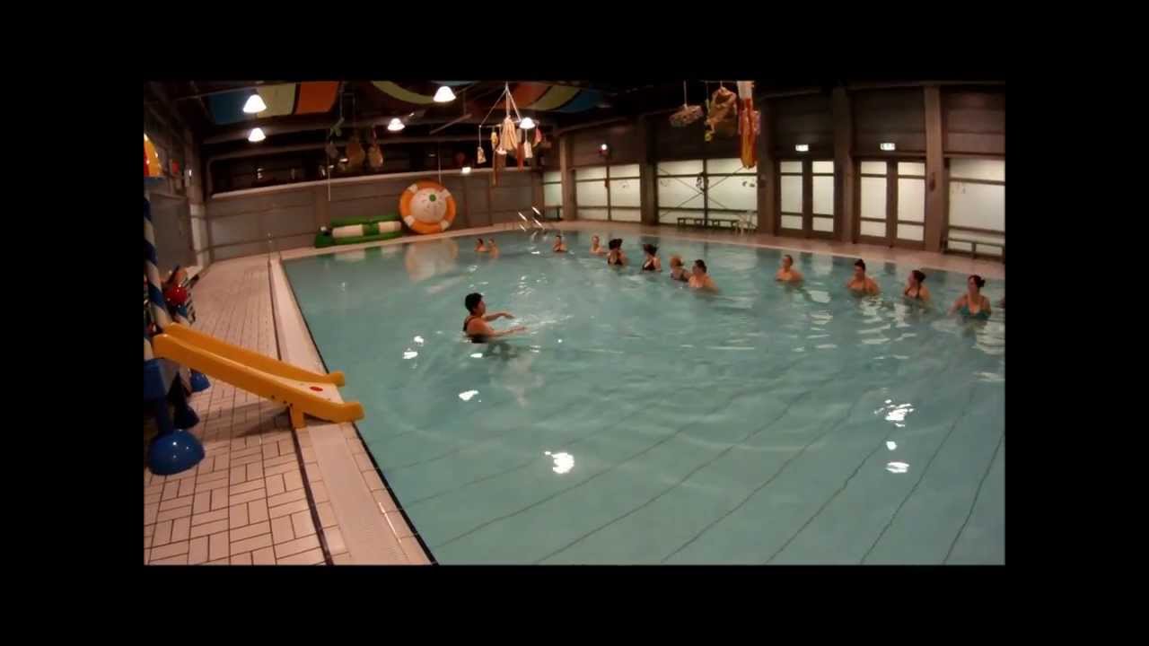 Zwangerschaps zwemmen