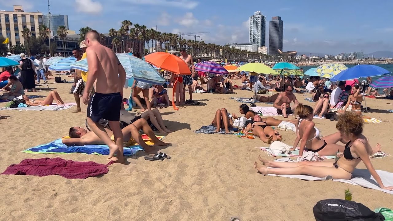 Barcelona Beach Walk 2025 |Barceloneta Beach | Topless Beach | Barcelona Spain Beaches | Beach Walk