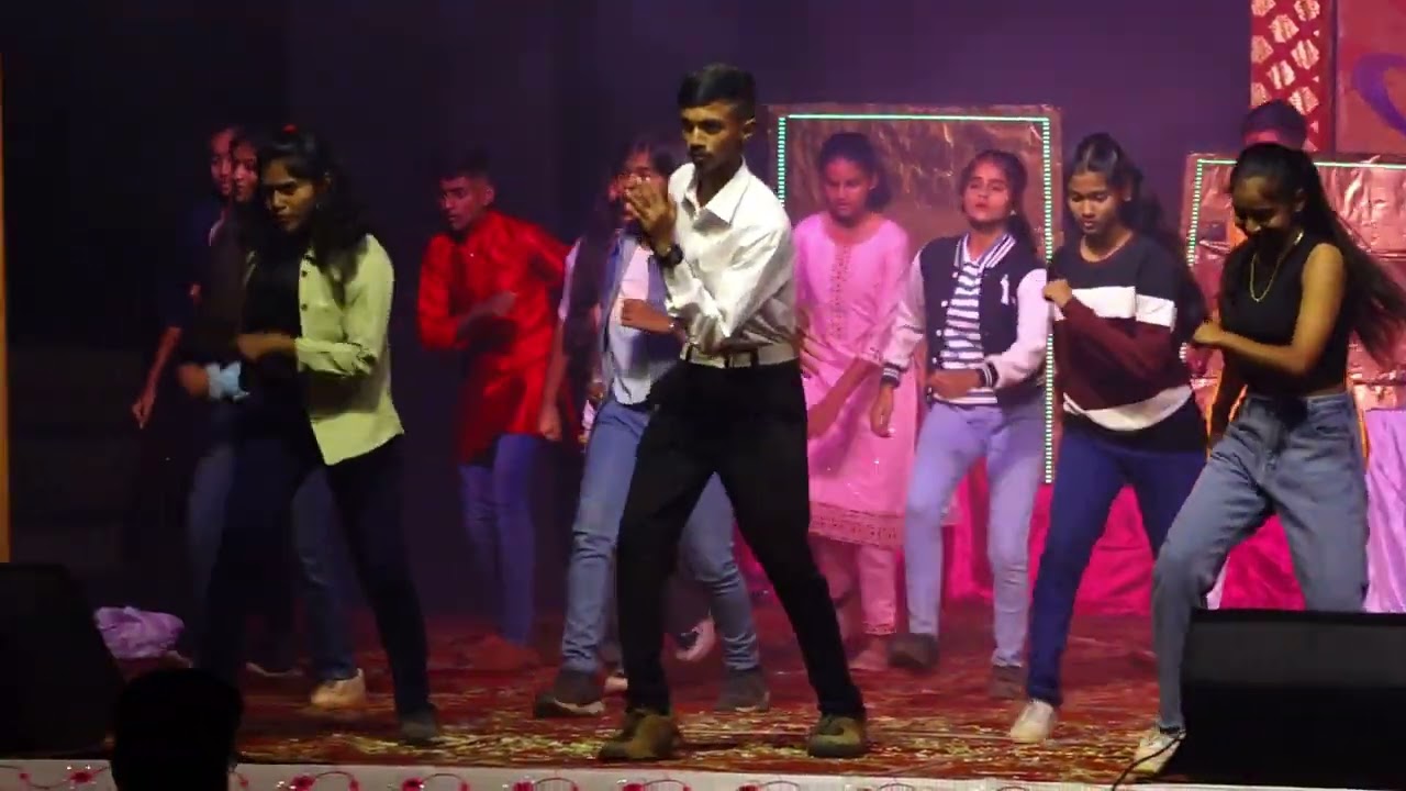 ANNUAL DAY PERFORMANCES BY GRADE 9 AND 10