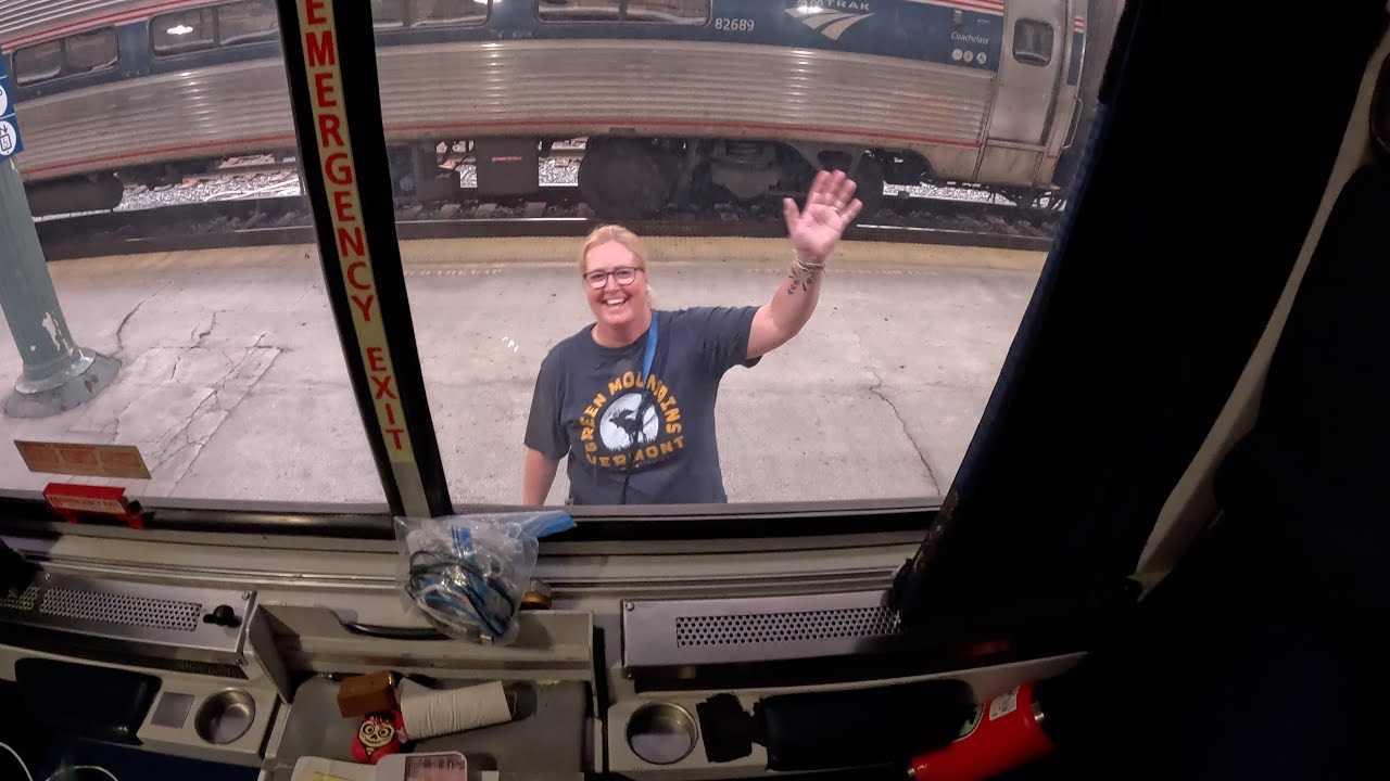 Amtrak Crescent: Купе из Нью-Йорка в Шарлотт, Северная Каролина.