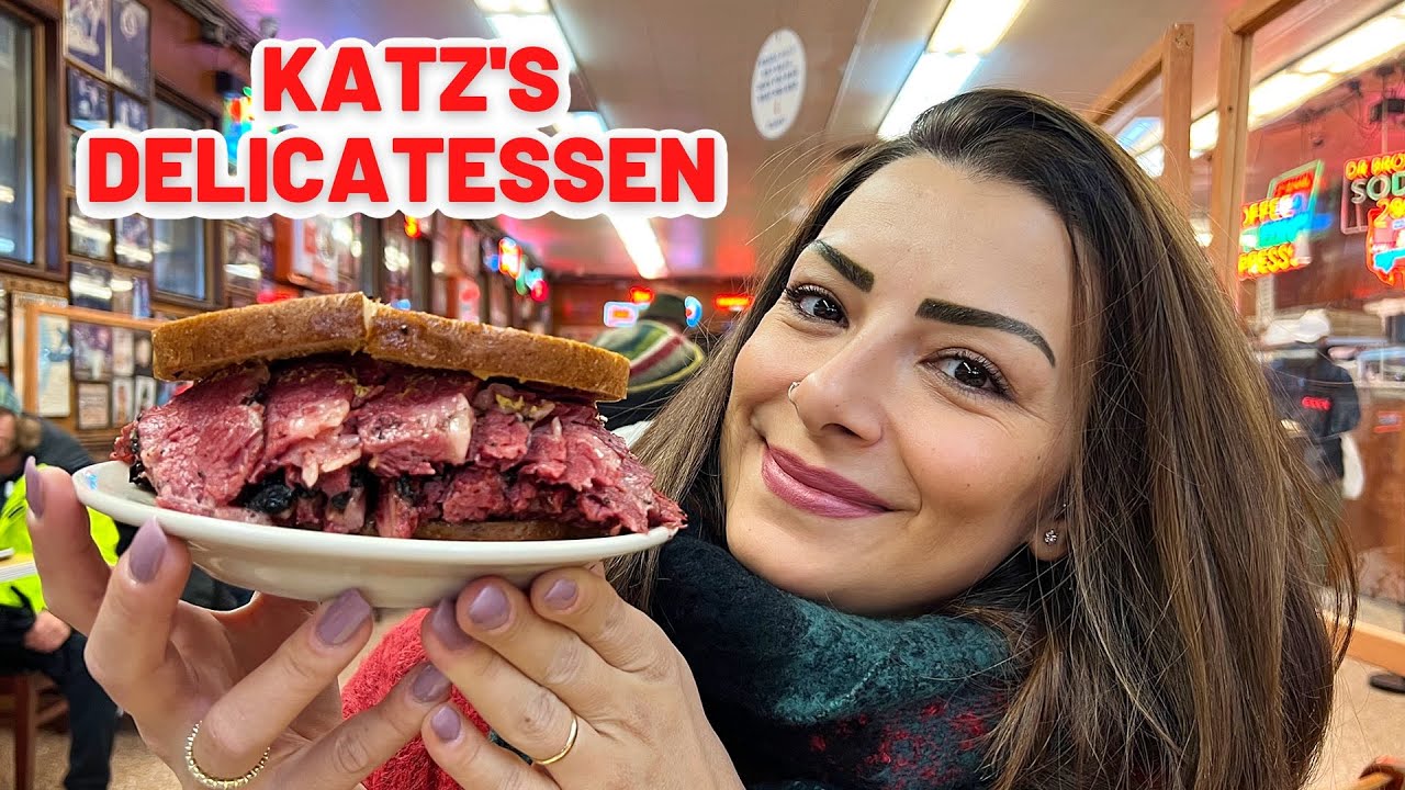 Melek'i Katz's Delicatessen'e Götürdüm: 25 Dolara Dev Etli Sandviç Yedik