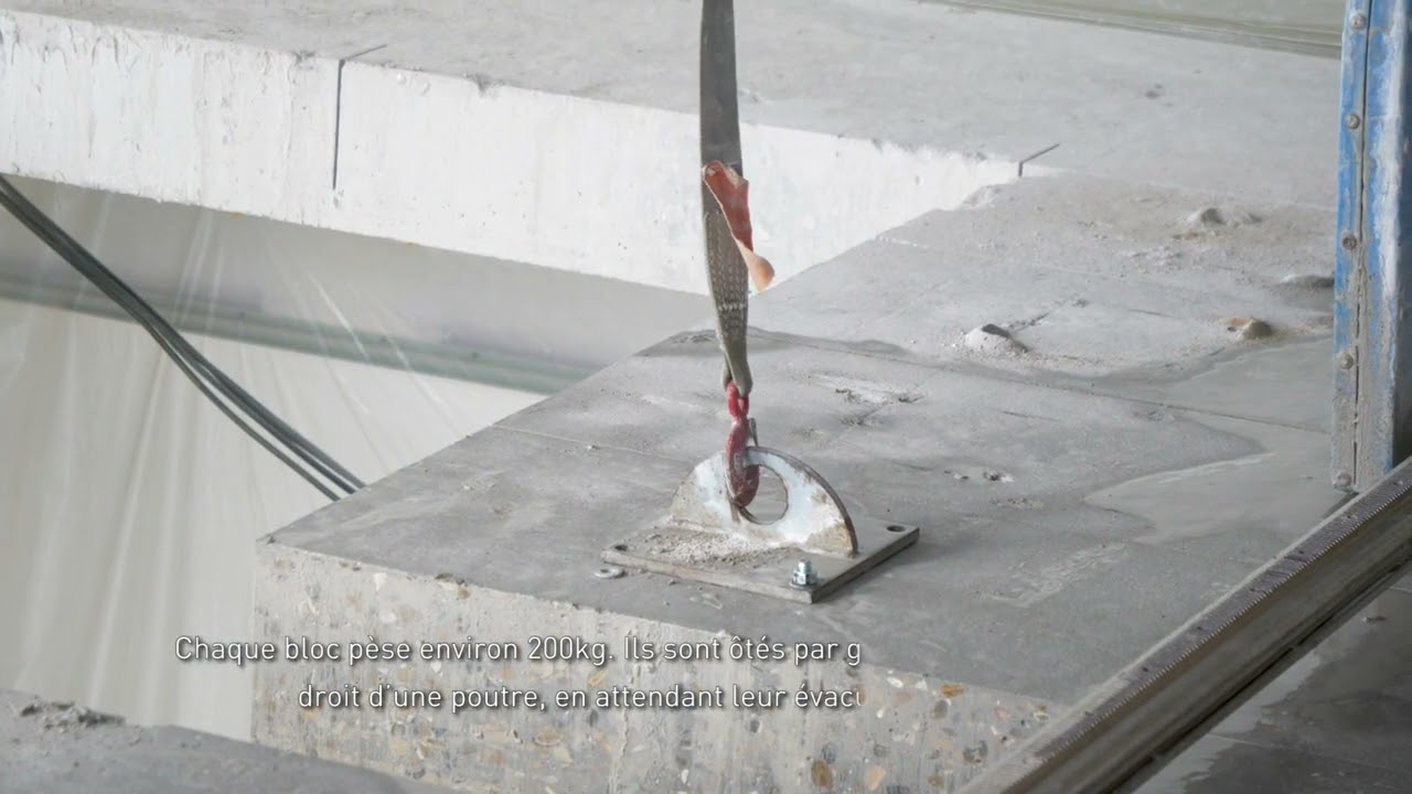 Ouverture de trémie et installation de plats carbones - SPID