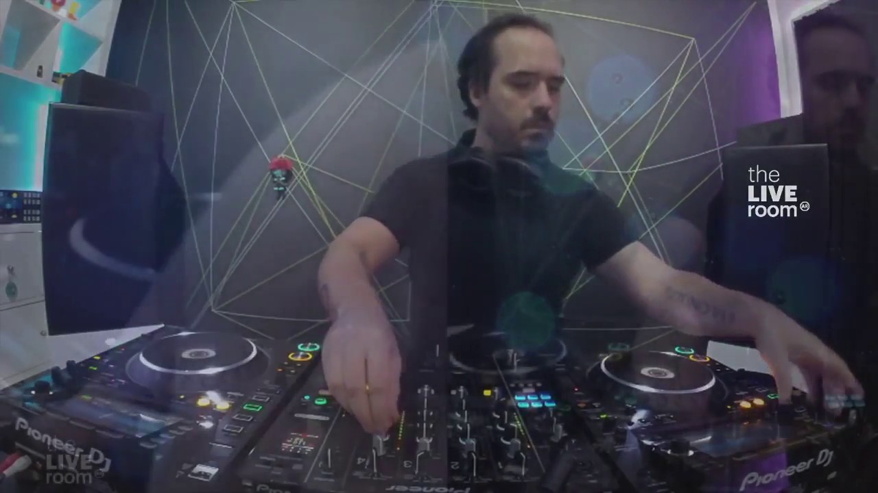 The Live Room Presents: Sebastian Busto