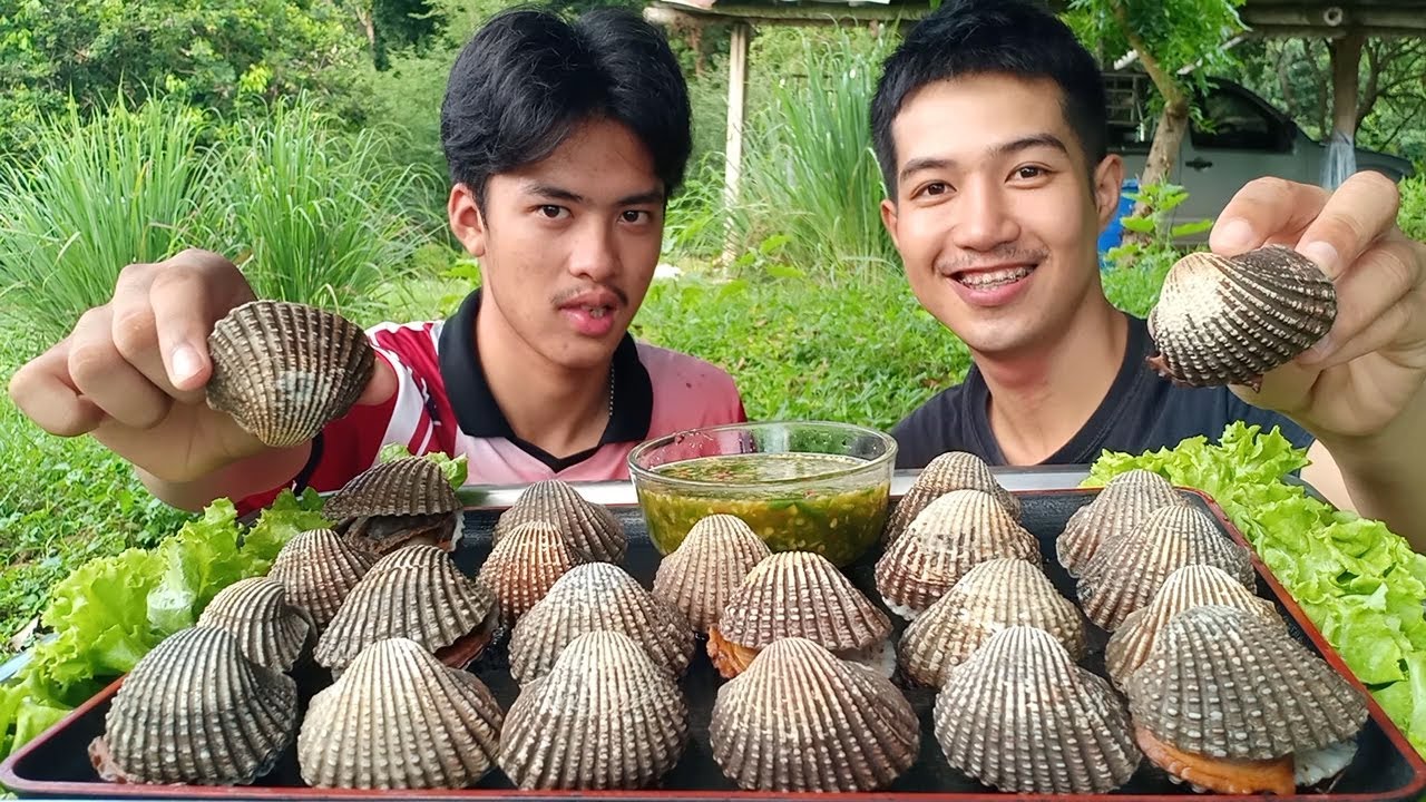 ชวนน้องกินหอย หอยแครงยักษ์ ฟังเสียงซดนํ้าหอย ว่าชำนาญในการกินหอยไหม?