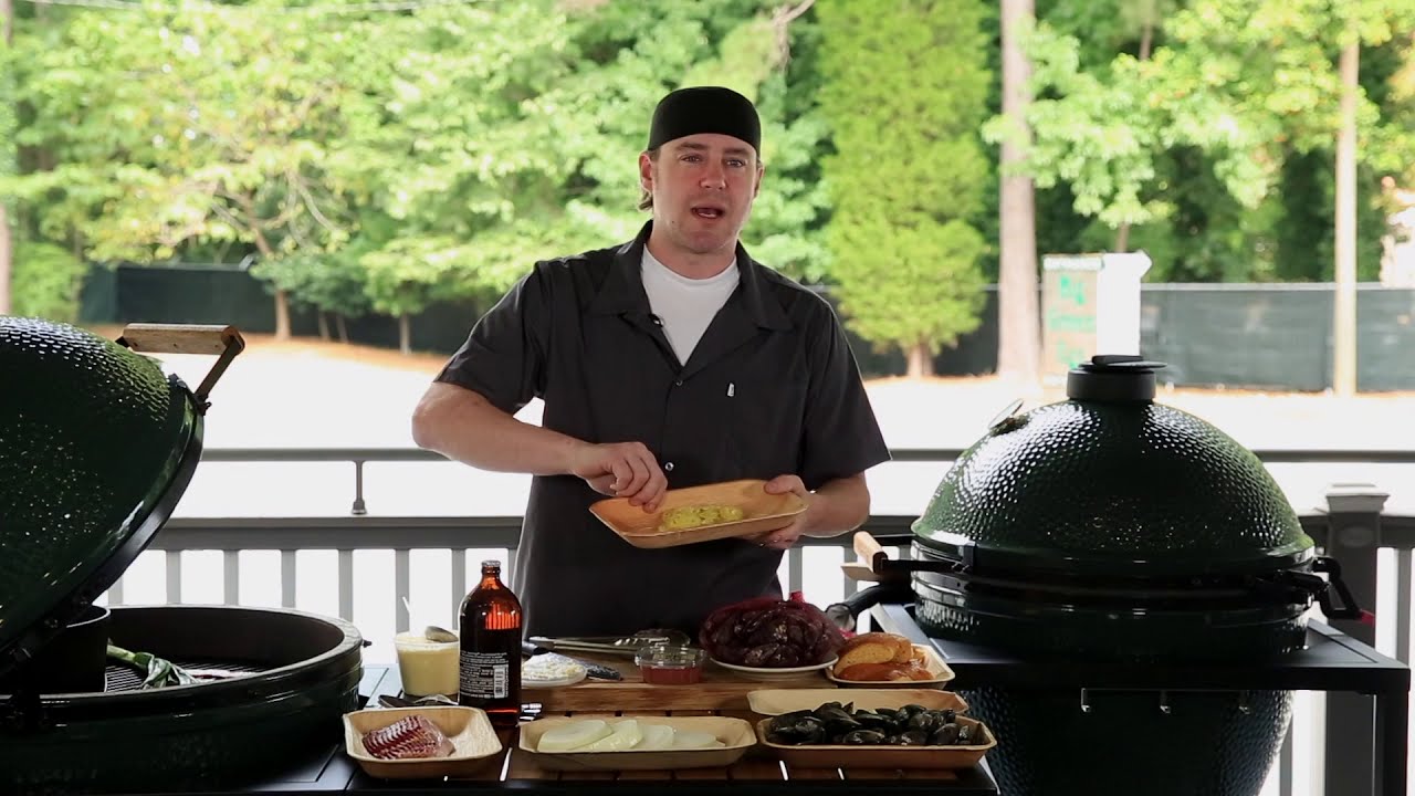 Steamed Mussels on the Big Green Egg