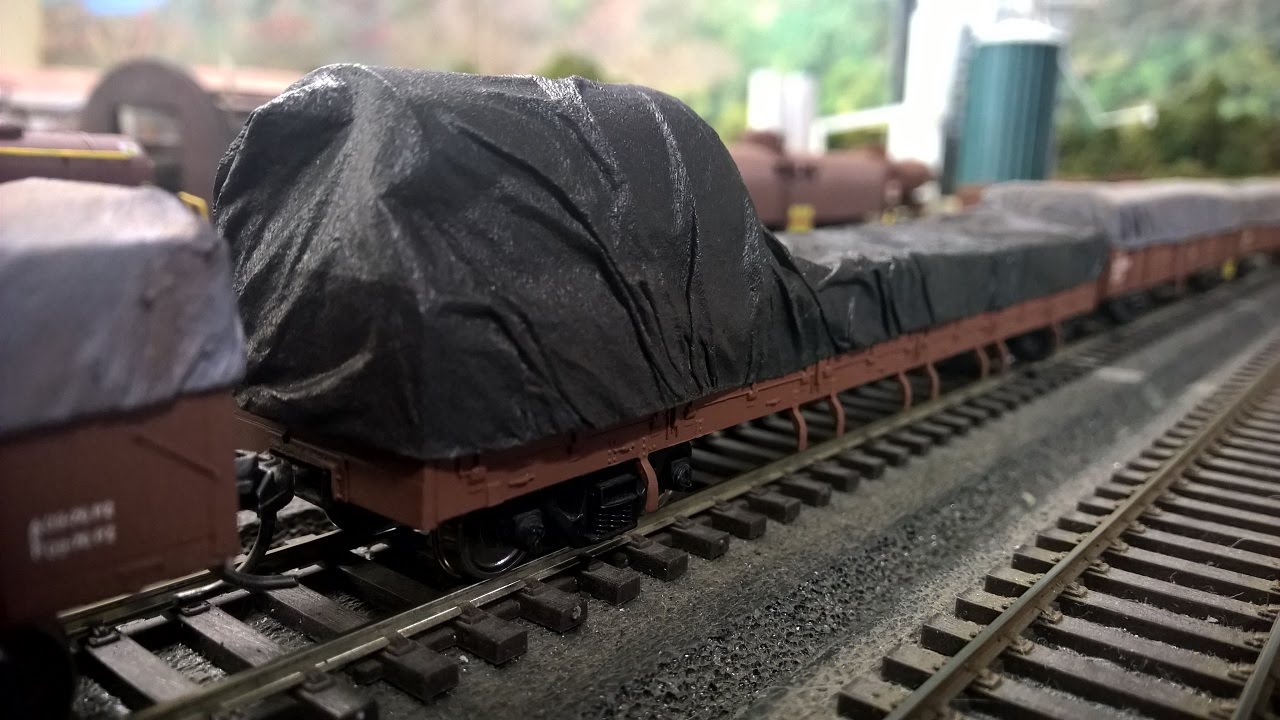 How to make tarpaulins for your model railway wagons