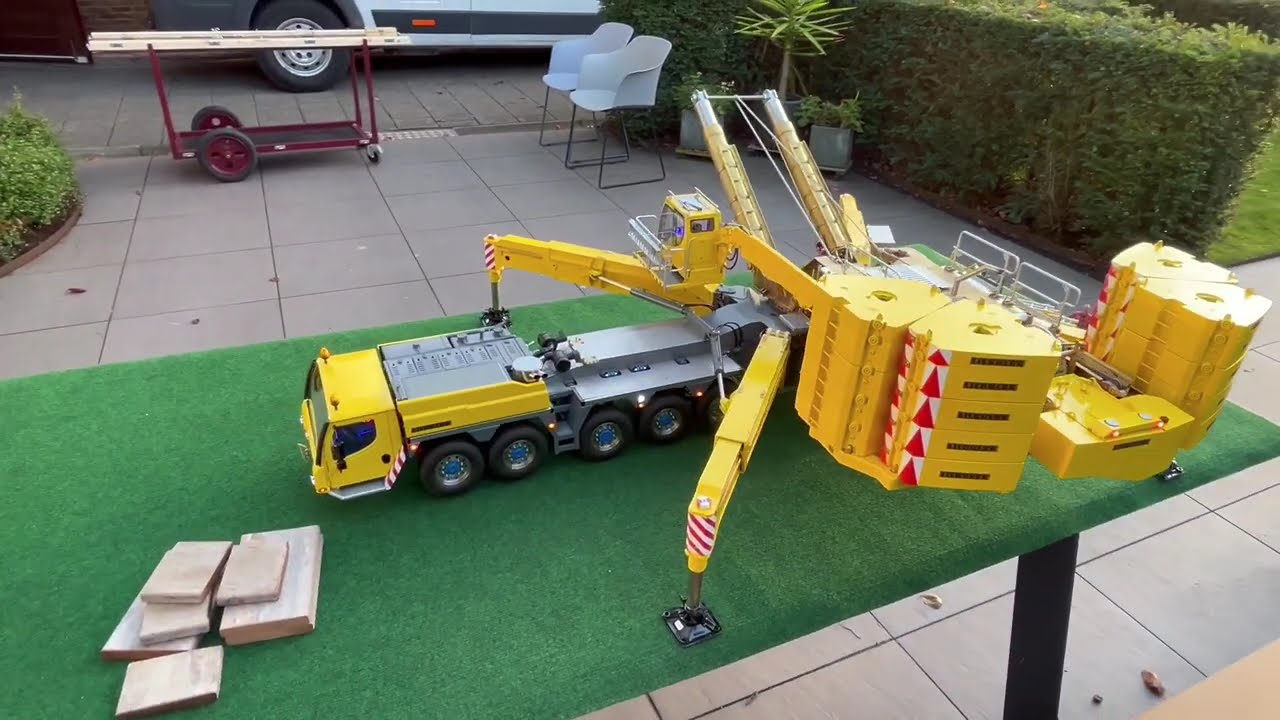 RC Liebherr LTM 11200-9.1 schaal 1:16