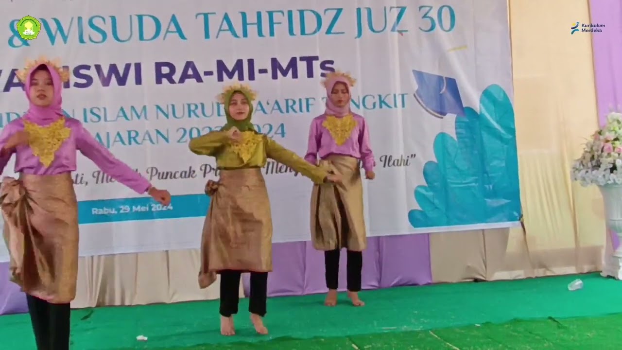 Tari ZAPIN MADAH PUSAKA Siswi MTs Nurul Ma'arif Tangkit  Muaro jambi