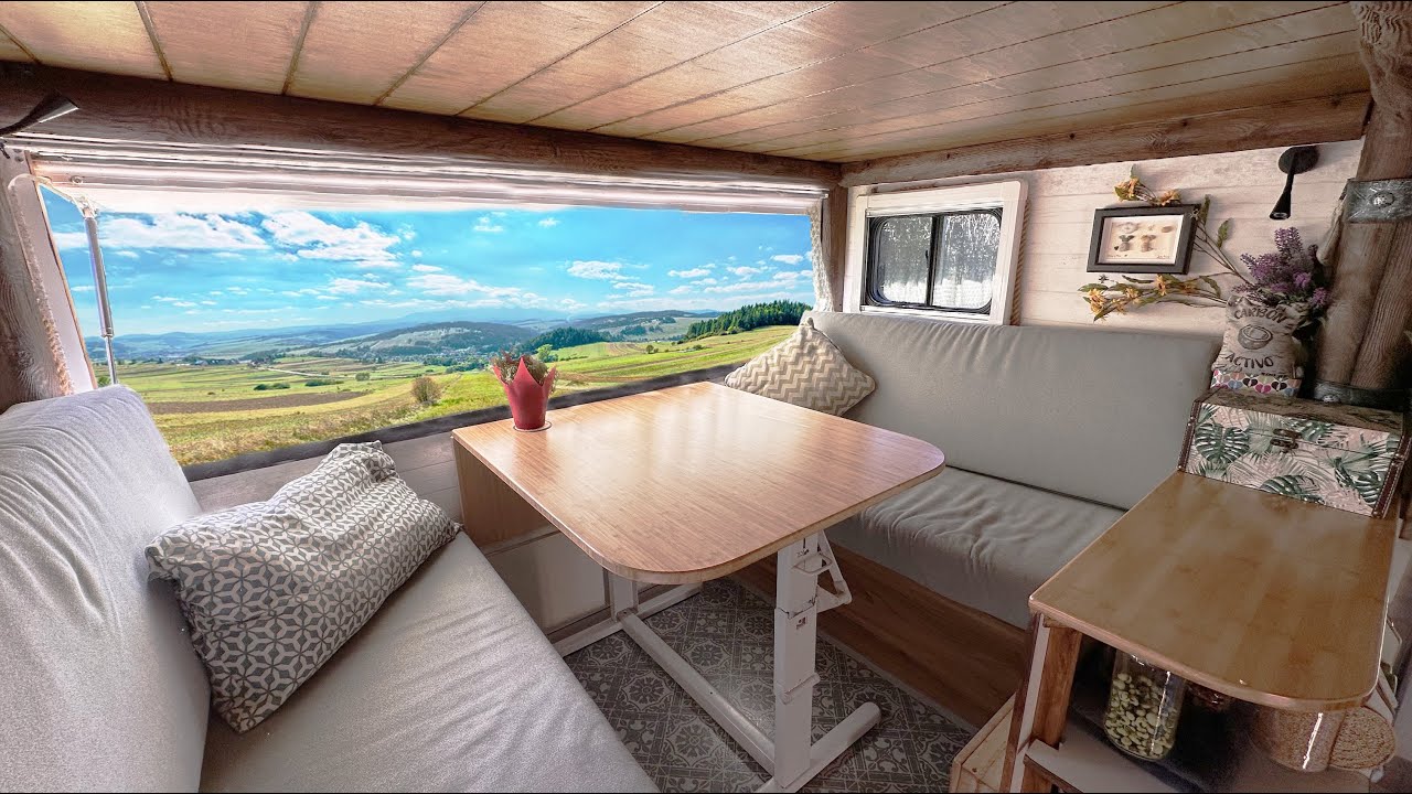 SOFÁ CAMA 4 en 1 en CASA RODANTE con VENTANA PANORÁMICA | Al Son de mi Furgón