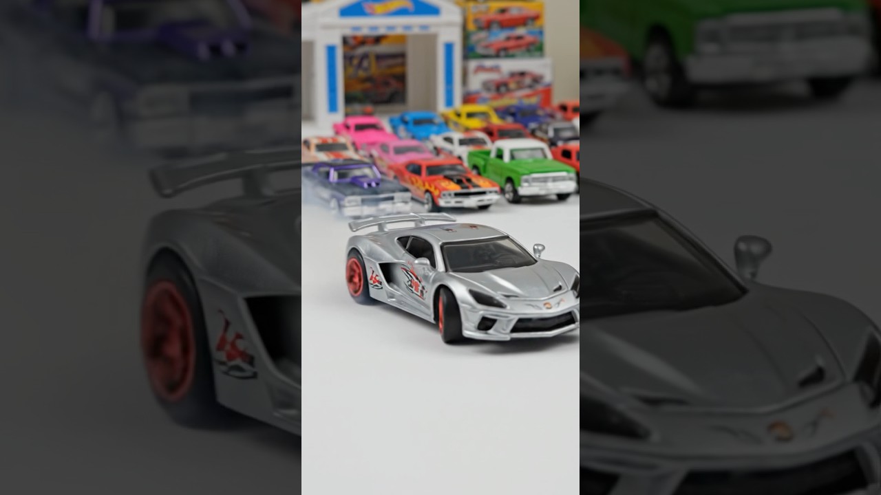 Diecast model car racing 