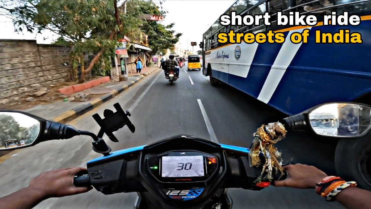 Short bike ride on streets of India || TV's ntorq || streets of India || enjoy the ridee